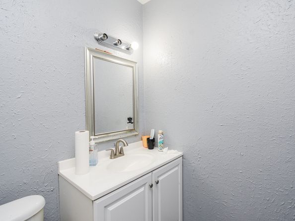 12469 Sharpview Drive 2469, Houston TX 77072