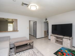 12469 Sharpview Drive 2469, Houston TX 77072