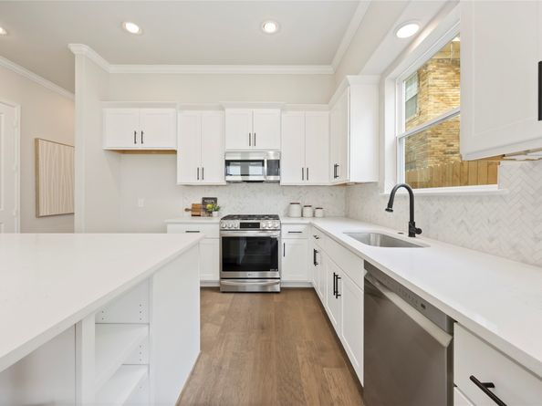 1816 Rosedale Street, Houston TX 77004