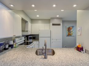 2575 Marilee Lane 1, Houston TX 77057