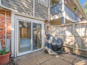 2575 Marilee Lane 1, Houston TX 77057