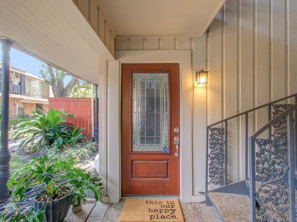 2575 Marilee Lane 1, Houston TX 77057