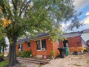 2602 Atlantic Street, Houston TX 77009