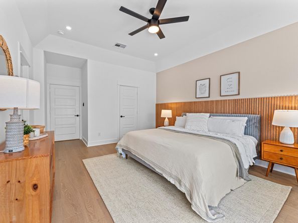 1008 Tuskegee Heights Lane, Houston TX 77091