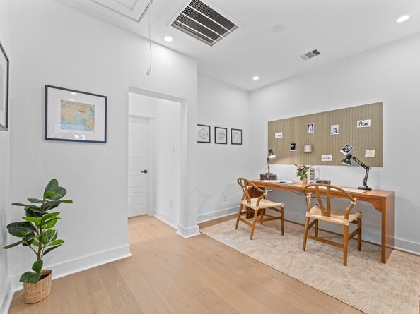 1008 Tuskegee Heights Lane, Houston TX 77091