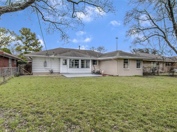 4149 Lemac Drive, Houston TX 77025