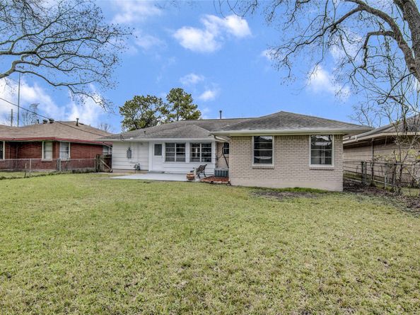 4149 Lemac Drive, Houston TX 77025