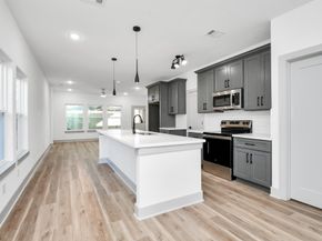 3521 Canfield Street AB, Houston TX 77004