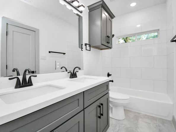 3521 Canfield Street AB, Houston TX 77004