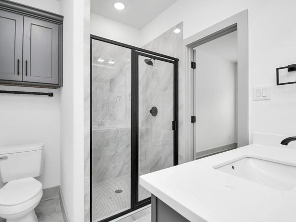 3521 Canfield Street AB, Houston TX 77004