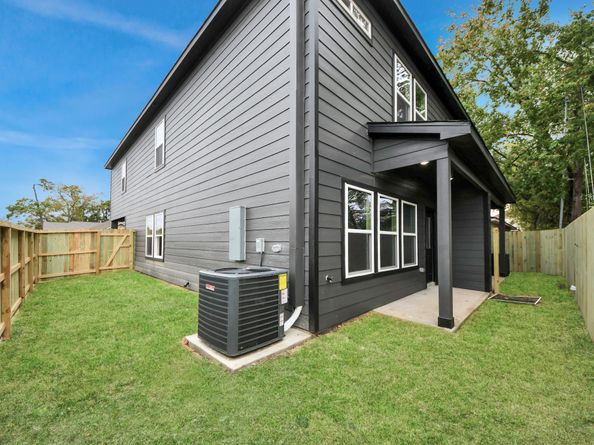 3521 Canfield Street AB, Houston TX 77004