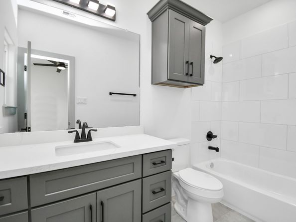 3521 Canfield Street AB, Houston TX 77004