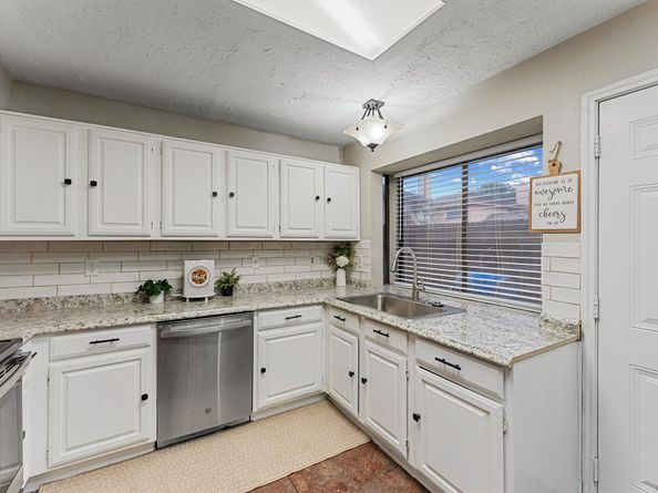 8803 Cold Lake Drive, Houston TX 77088