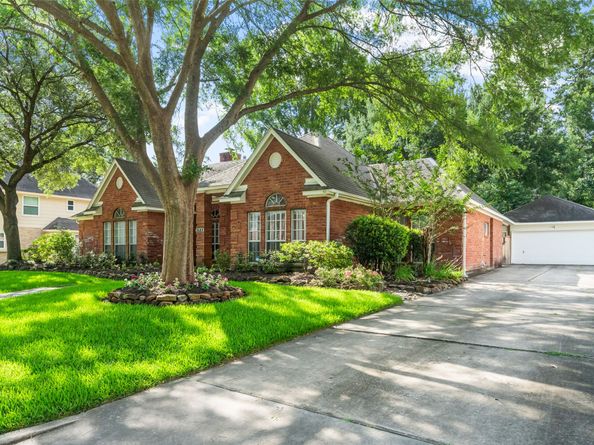 1523 Lofty Maple Trail Trail, Kingwood TX 77345