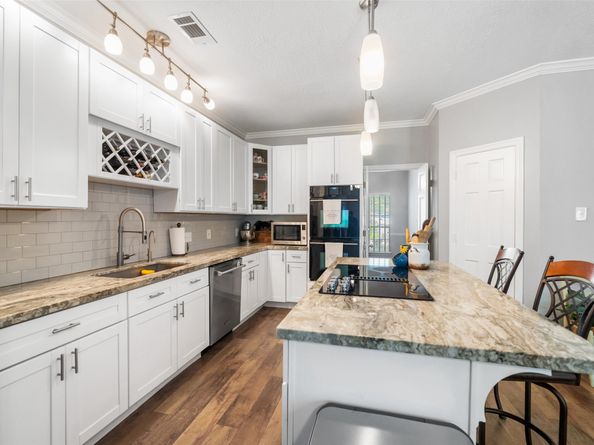 1523 Lofty Maple Trail Trail, Kingwood TX 77345