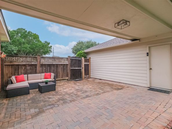 4122 Harbour Cove Circle, Missouri City TX 77459