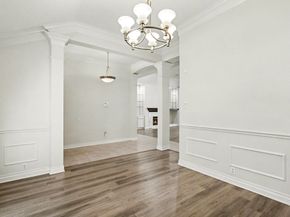 1102 Hathorn Way Drive, Houston TX 77094