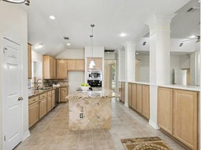 1102 Hathorn Way Drive, Houston TX 77094