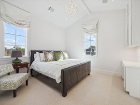 6218 Burgoyne Road, Houston TX 77057