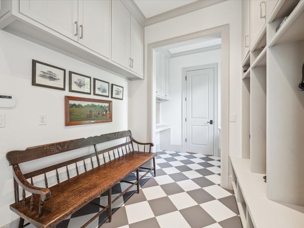 6218 Burgoyne Road, Houston TX 77057