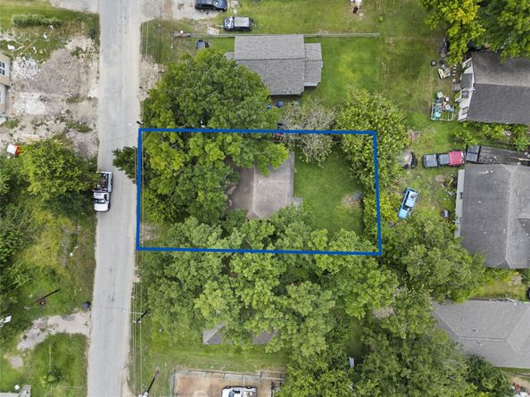 7335 Phillips Street, Houston TX 77088