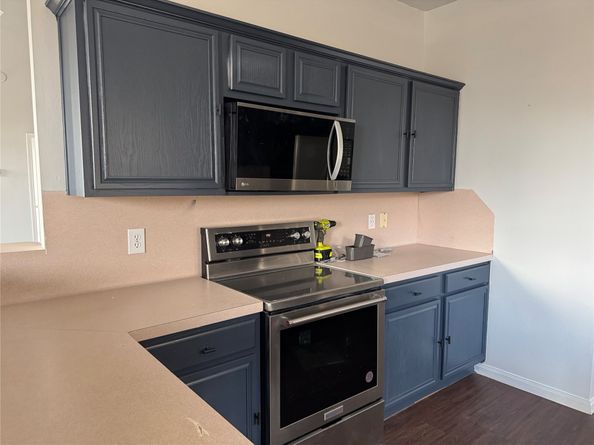 1915 Laurel Bay Drive, Houston TX 77014