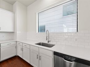 9611 Marlive Lane D, Houston TX 77025