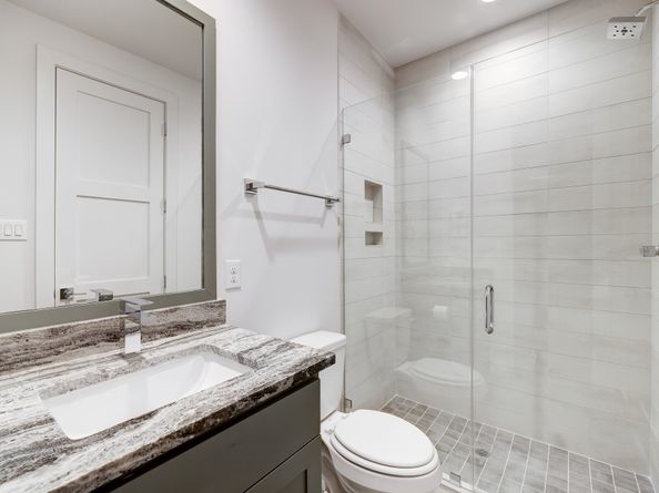 2105 Emancipation Avenue, Houston TX 77003