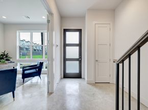 2105 Emancipation Avenue, Houston TX 77003