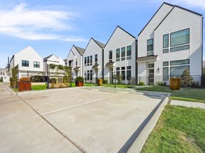 2105 Emancipation Avenue, Houston TX 77003