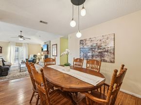 2918 Crest Park Drive, Houston TX 77082