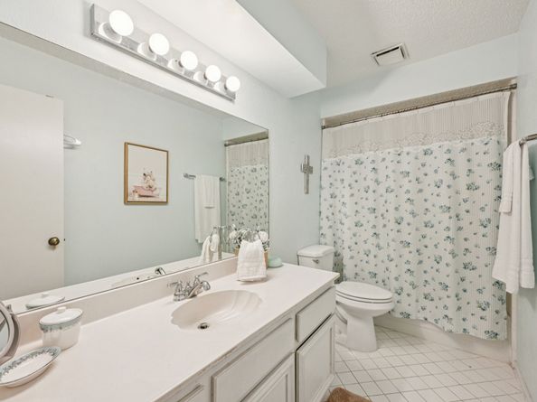 2918 Crest Park Drive, Houston TX 77082