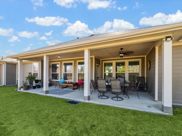 6248 Rolling Hills Road, Conroe TX 77303