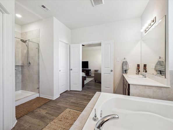 6248 Rolling Hills Road, Conroe TX 77303