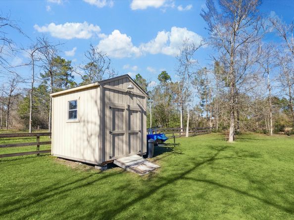 6248 Rolling Hills Road, Conroe TX 77303