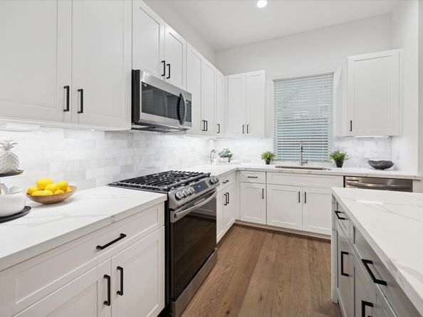 7723 Sky Dweller Drive, Houston TX 77055