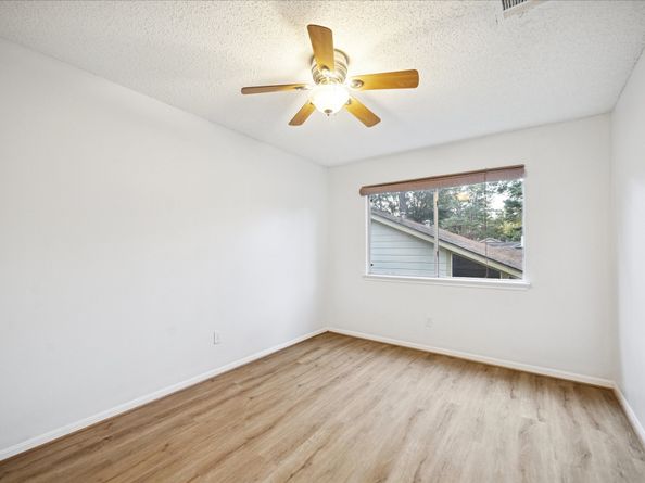 6 Fairmeade Bend Drive, The Woodlands TX 77381