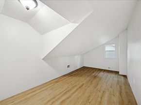 6 Fairmeade Bend Drive, The Woodlands TX 77381