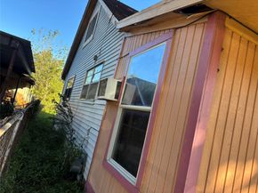 6921 Hershe Street, Houston TX 77020