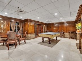 3525 Sage Road 812, Houston TX 77056