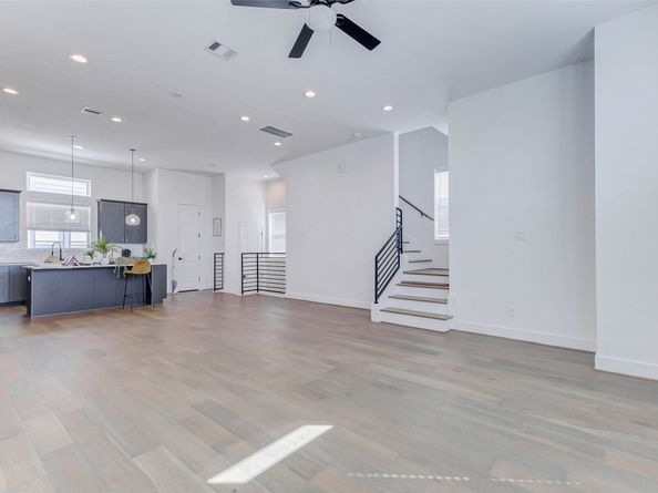 334 Eastwood Street, Houston TX 77011