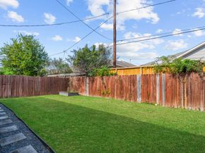 410 Yale Oaks Lane, Houston TX 77091