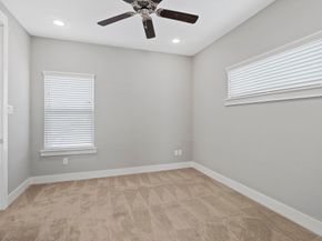 410 Yale Oaks Lane, Houston TX 77091