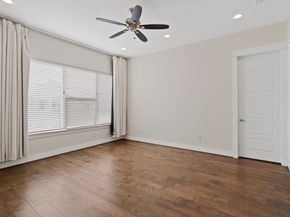 410 Yale Oaks Lane, Houston TX 77091