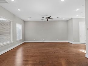 410 Yale Oaks Lane, Houston TX 77091