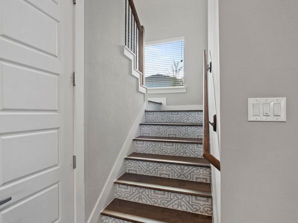 410 Yale Oaks Lane, Houston TX 77091