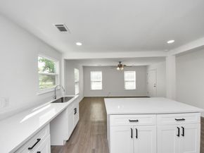 7004 Conley Street, Houston TX 77021