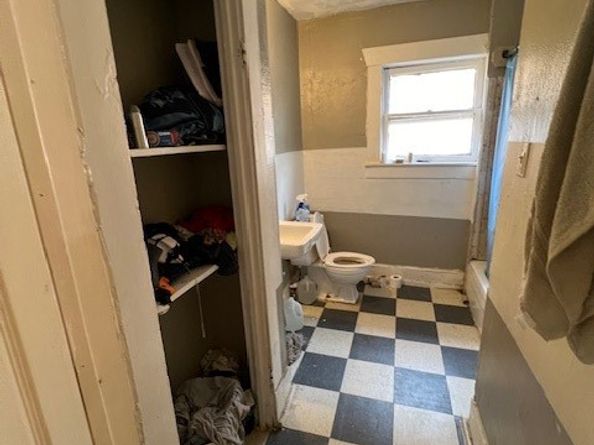 6617 Avenue H, Houston TX 77011