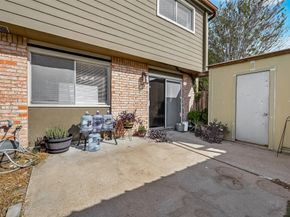 2267 Triway Lane 231, Houston TX 77043