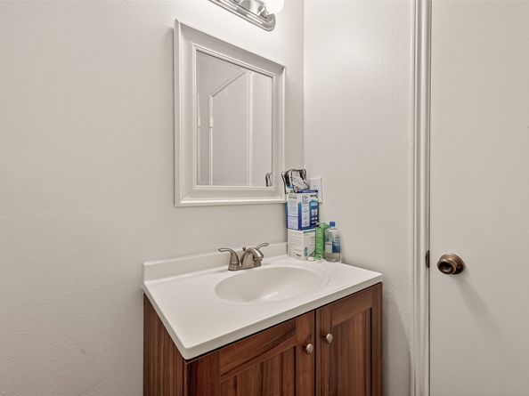 2267 Triway Lane 231, Houston TX 77043